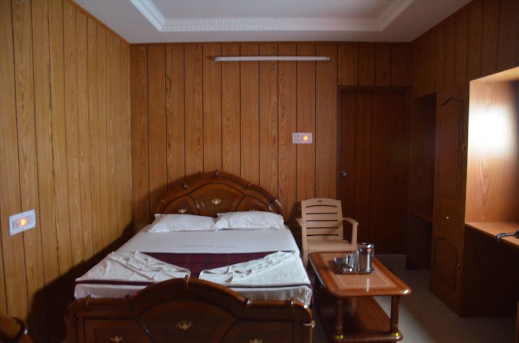 Saravanan Lodge Chennai Rum bild